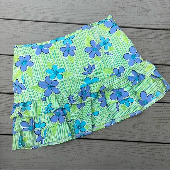 Lilly Pulitzer Dresses & Skirts - Lilly Pulitzer Tiered Lined Mini Skirt in "Grass Skirt" Blue Green Floral Size 6